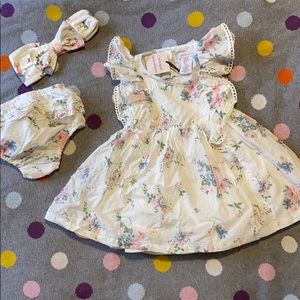 Girls dress